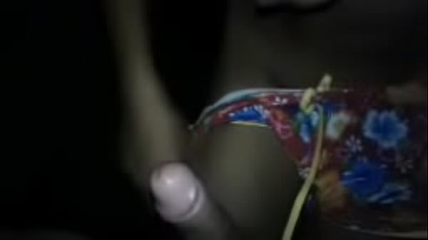 คลิปหลุด อมมิดด้ามน้ำพุ่งเต็มปาก! – สาวสวยแหกรูโชว์ก่อนจับควยยัดปาก อมจนหน้าแดงน้ำเชื้อไหลเยิ้มเต็มคาง