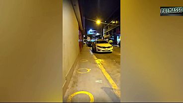 คลิปหลุด ซวยแล้ว! ถุงยางแตกใส่รูเมียคนอื่น – แอบนัดยิ้มคนแปลกหน้าหลังร้านขายของชำ น้ำเชื้อล้นรูจนกลัวผัวรู้